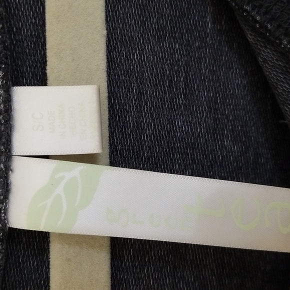 GreenTea top - Picture 3 of 4